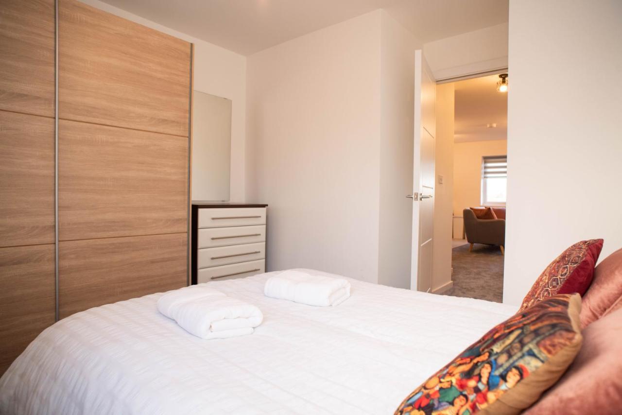 Walnut Flats-F4, 2-Bedroom With Ensuite - Parking, Netflix, Wifi - Close To Oxford, Bicester & Blenheim Palace كيدلينغتون المظهر الخارجي الصورة