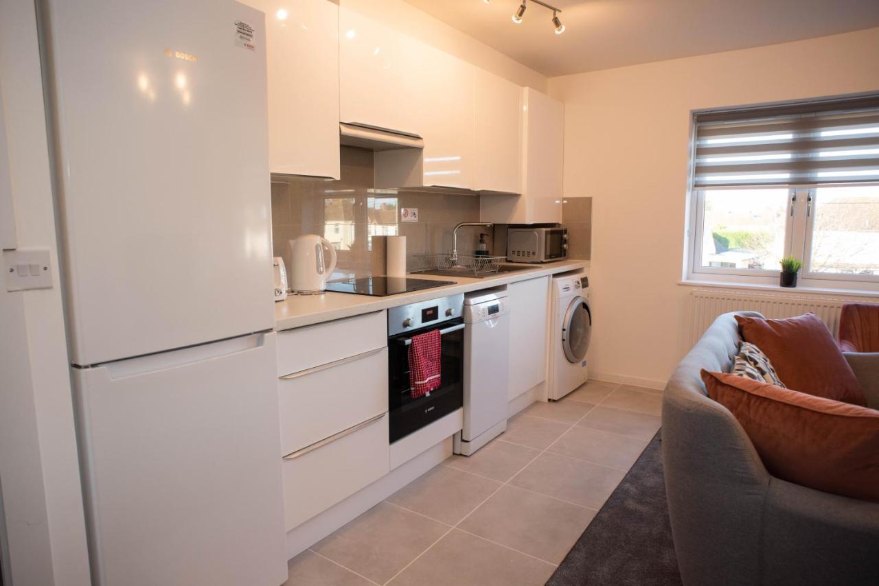 Walnut Flats-F4, 2-Bedroom With Ensuite - Parking, Netflix, Wifi - Close To Oxford, Bicester & Blenheim Palace كيدلينغتون المظهر الخارجي الصورة